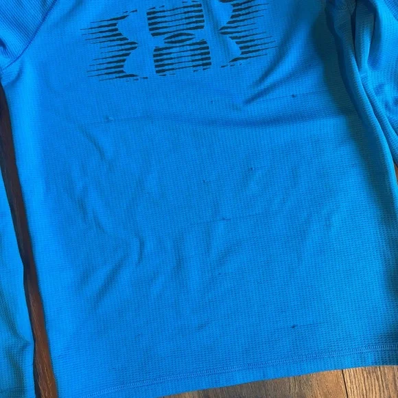 Under Armour Vibrant Blue Athletic Top Boys Youth Medium - Picture 4 of 4